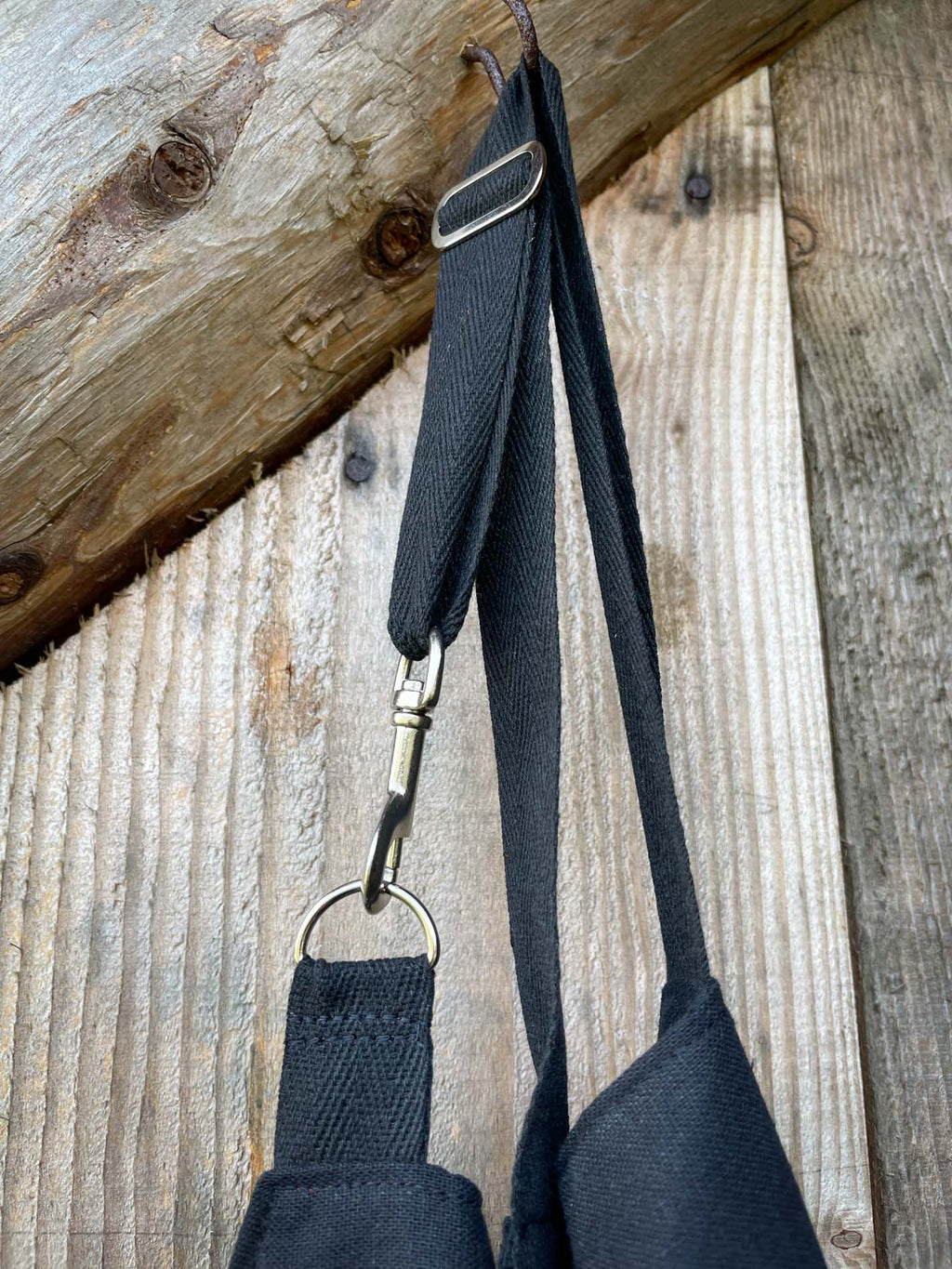 COUNTRY KITCHEN APRON - Black